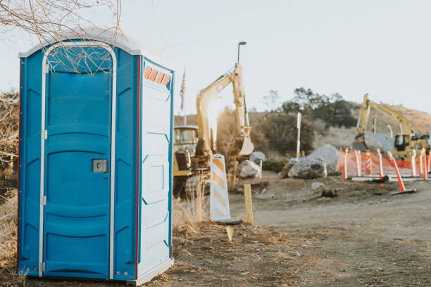 Affordable portable toilet rental in Redwood, TX